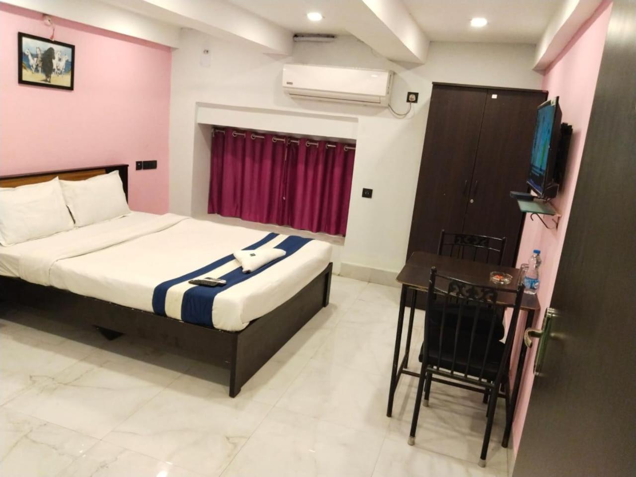 Hotel Ucs Kolkata Eksteriør bilde