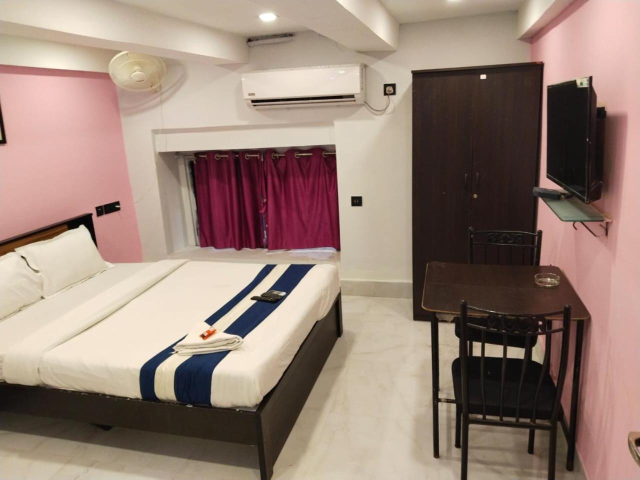 Hotel Ucs Kolkata Eksteriør bilde